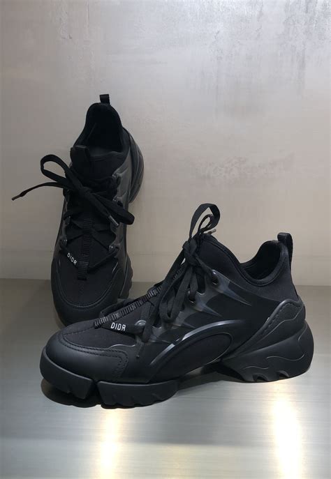 black dior sneakers women